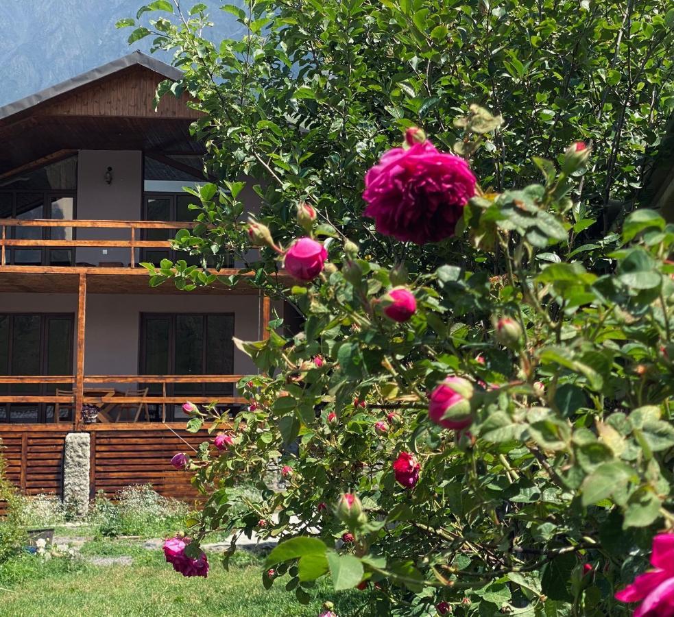 Cottage Kesane Kazbegi Eksteriør bilde